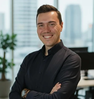 330x345 Valentin Bancu